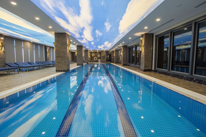 Pool 28 of 107