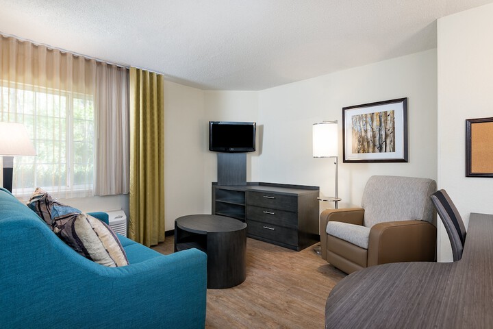1 Queen Studio Suite (13 of 21)