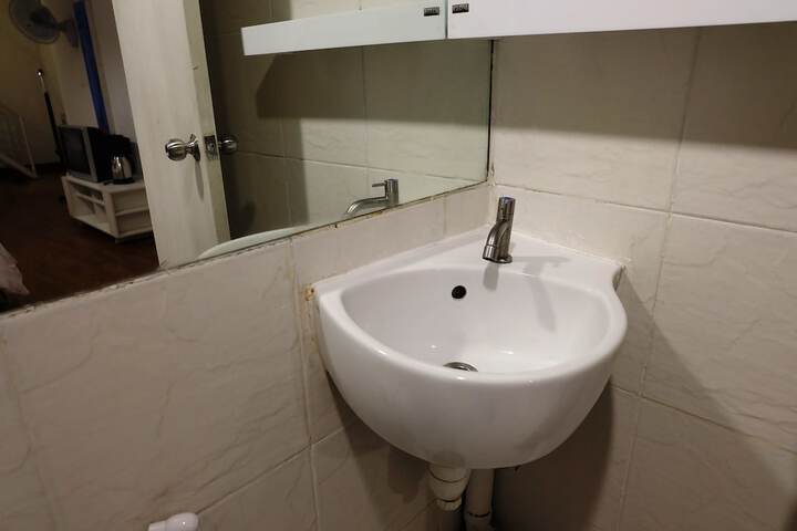 Room 92 of 130