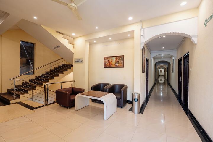Hotel Interior 17 of 135