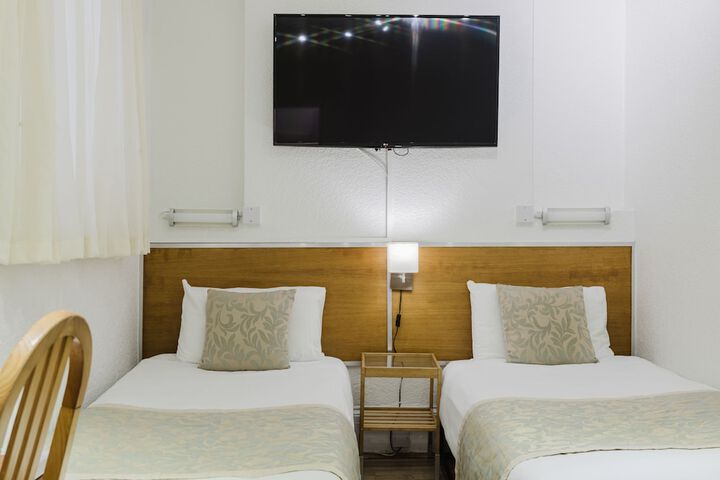 Room 55 of 107