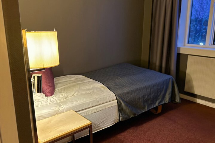 Room 36 of 93
