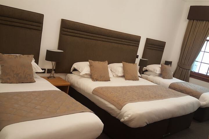 Room 14 of 79