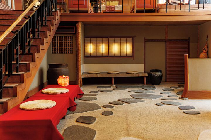 Lobby Entry