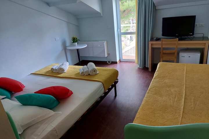 Room 11 of 65