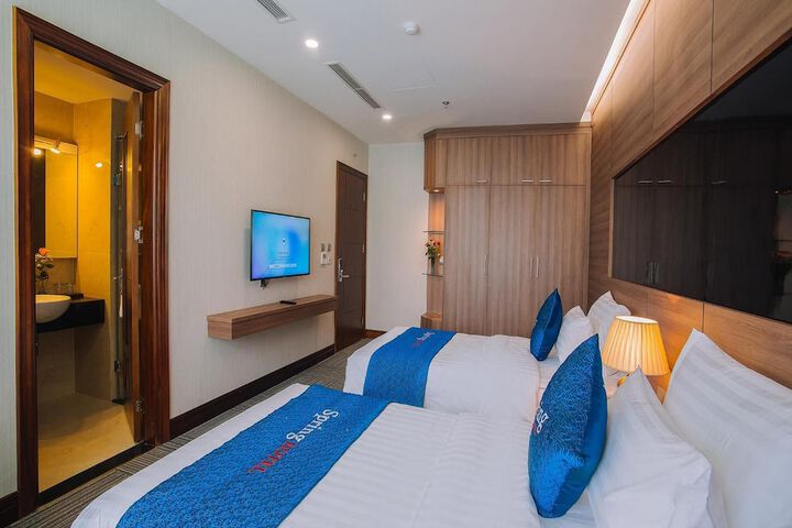 Room 18 of 52
