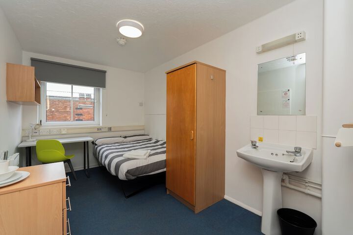 Room 3 of 12