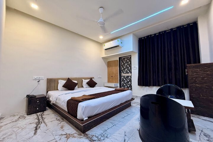Hotel White Palace