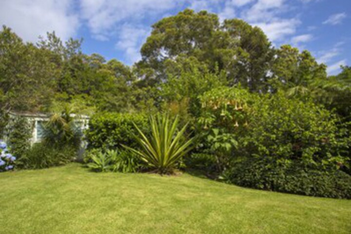 Property Grounds 11 of 13