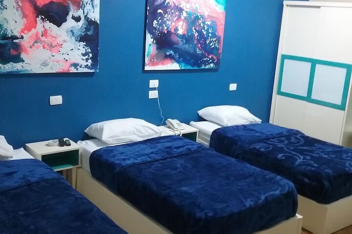 Room 5 of 88
