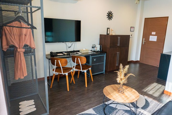 Room 16 of 125