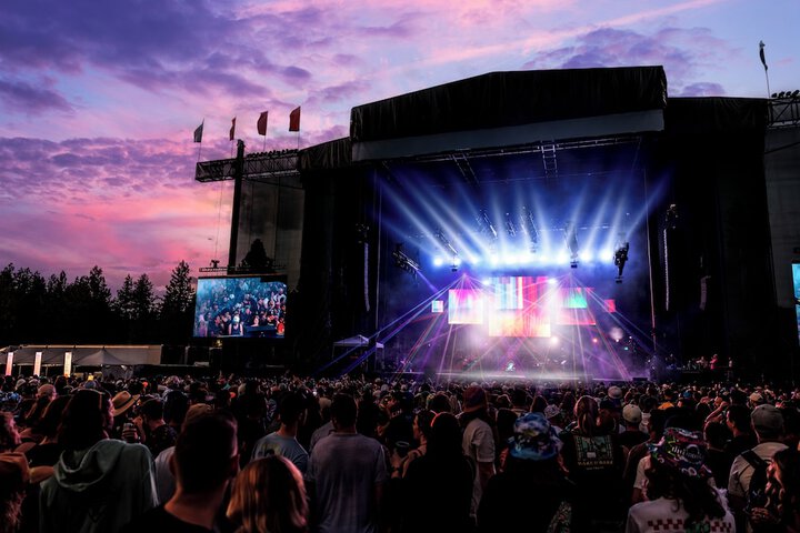 Entertainment 50 of 80