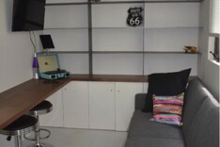 Room 54 of 204