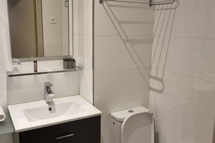 Room 44 of 53