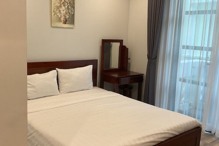 Room 9 of 40