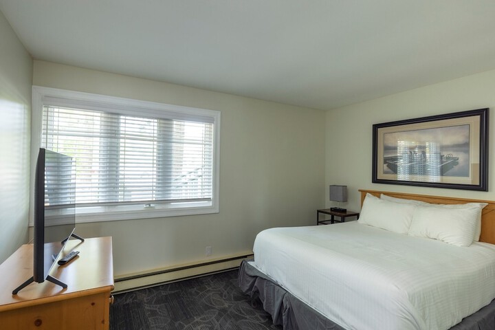 Room 8 of 113