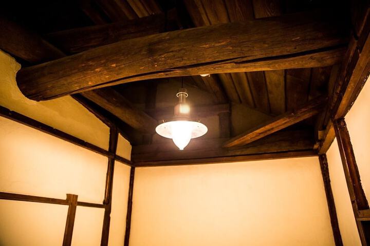 Room 10 of 41
