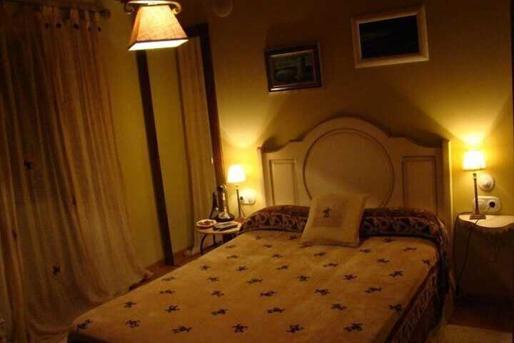 Room 17 of 36