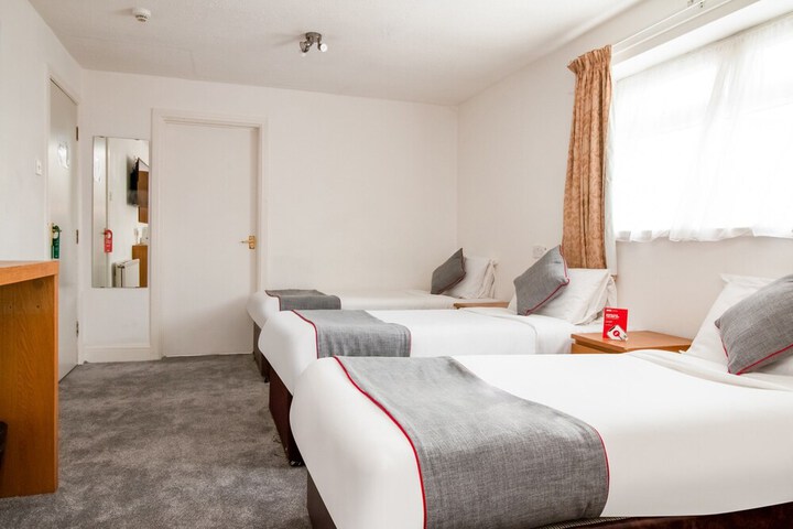 Room 45 of 64