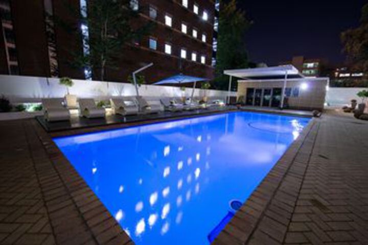 Pool 37 of 40