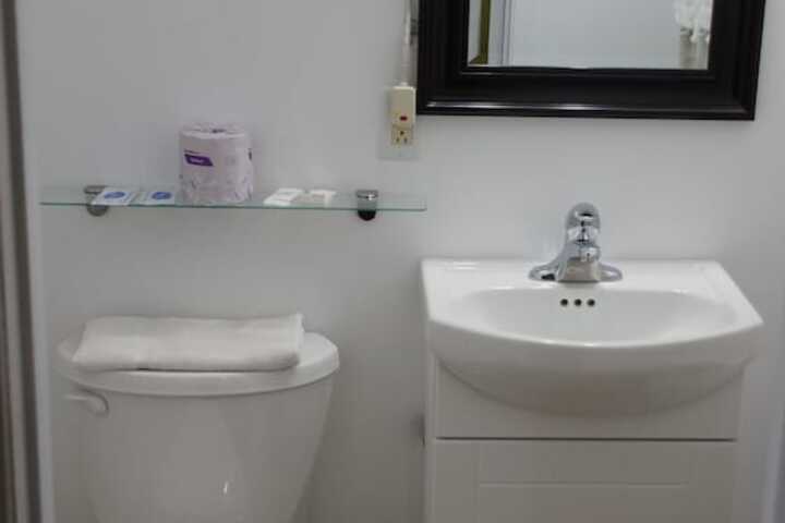 Room 14 of 27