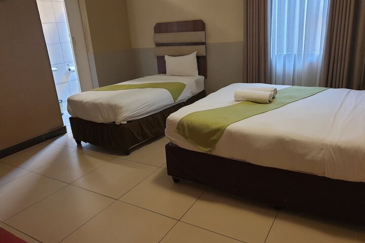 Room 21 of 69
