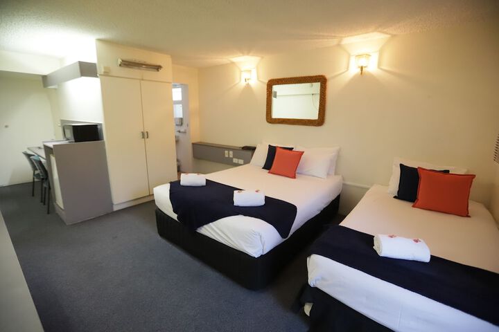 Room 8 of 29