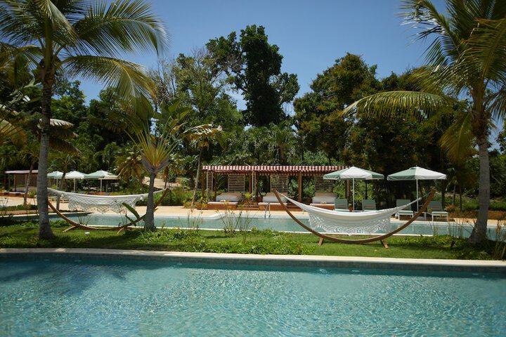 Pool 69 of 125