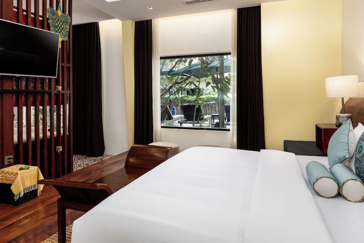 Room 28 of 130