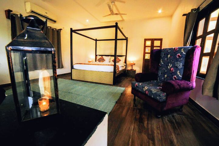 Room 38 of 151