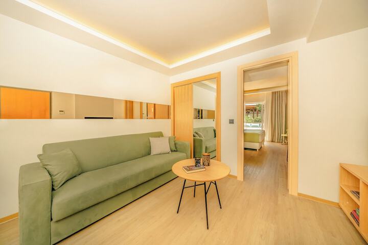 Room 57 of 159