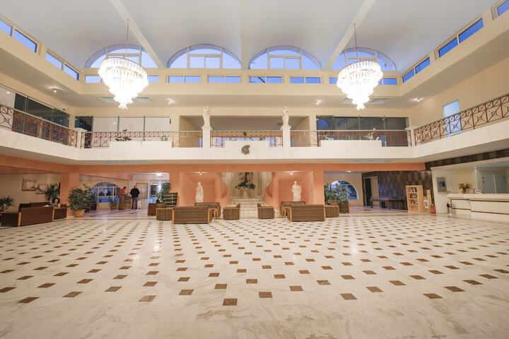 Lobby Photos