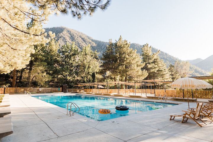 Pool 43 of 80