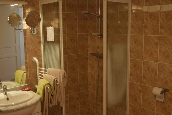 Bathroom Vanities