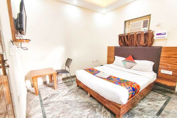 Room 5 of 22