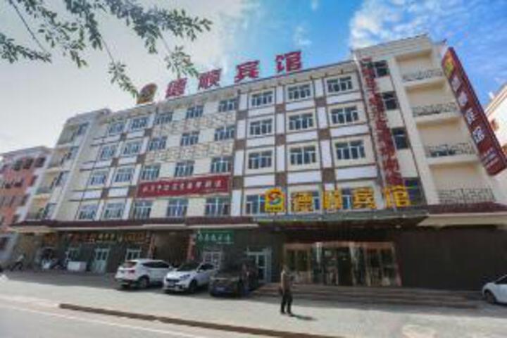 Deshun Hotel