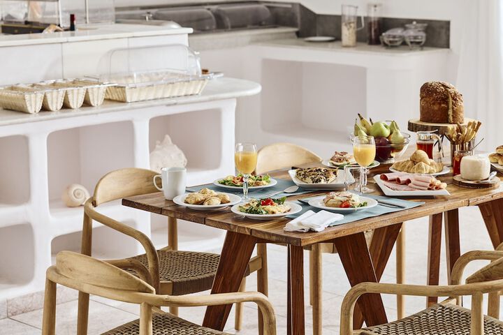 Dining 110 of 121