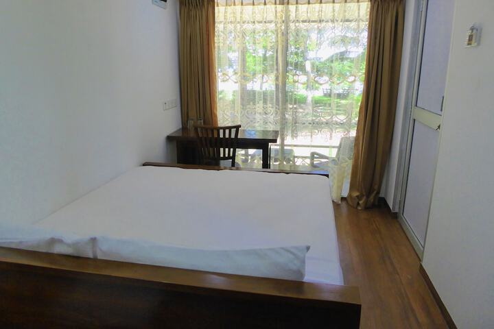Room 21 of 75