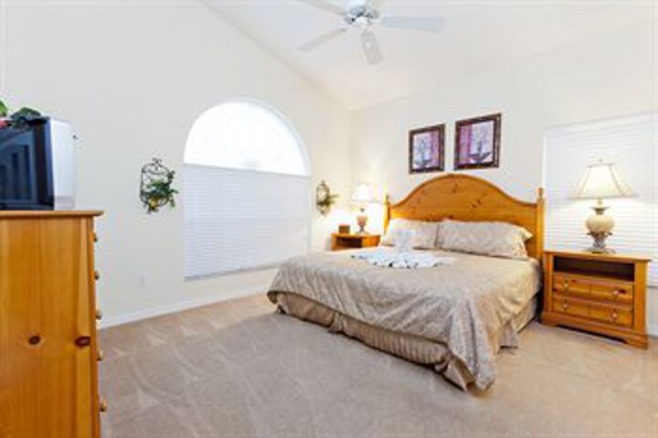 Room 15 of 46