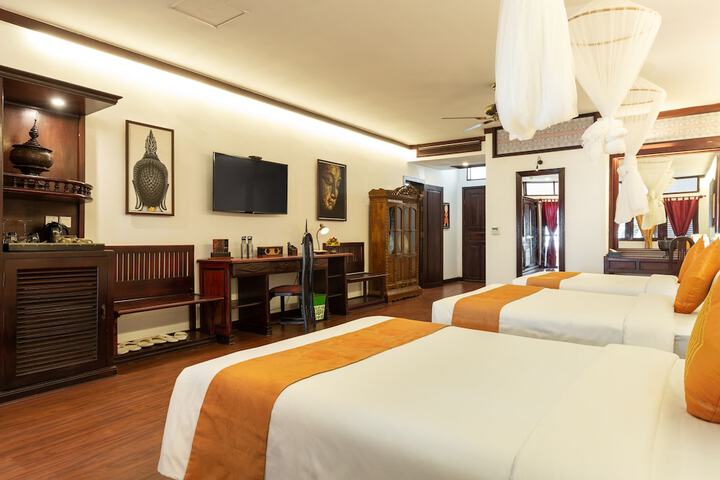 Room 42 of 116