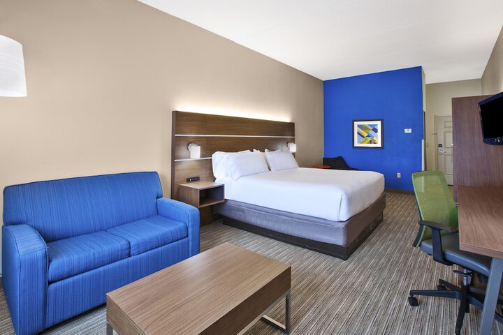 1 King Bed (23 of 23)