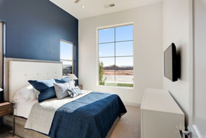 Room 43 of 51