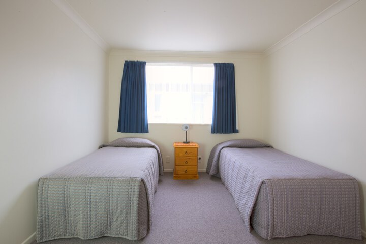 Room 4 of 39