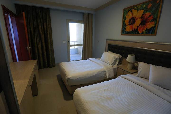 Room 15 of 86