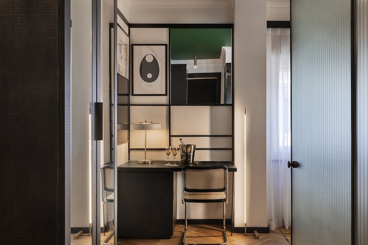 Room 5 of 39