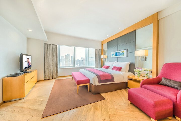 Room 30 of 95