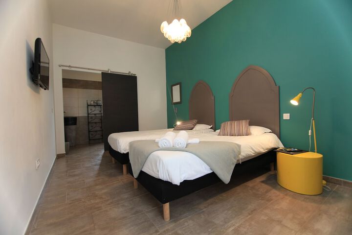 Room 20 of 39