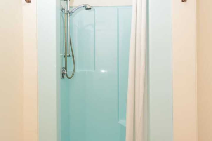 Room 21 of 27