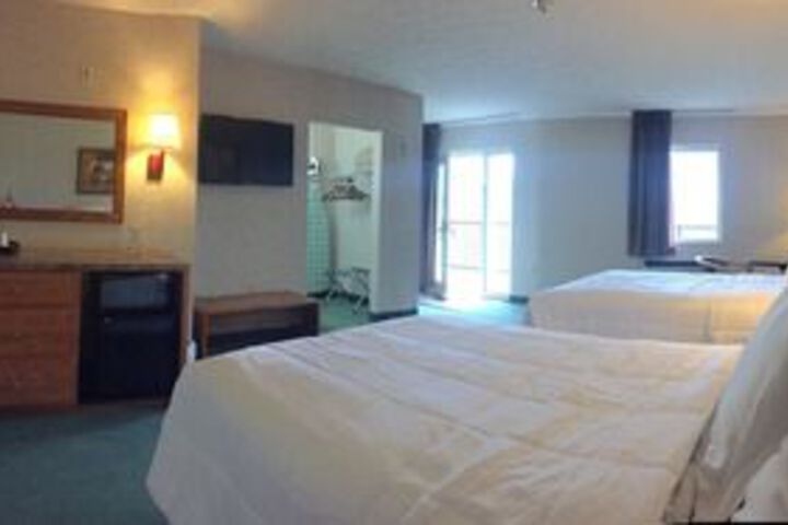 Room 17 of 43
