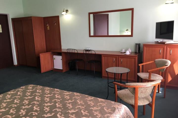 Room 16 of 51